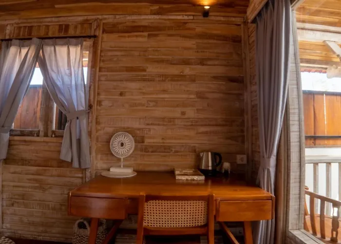 Budi * Uluwatu (Bali)